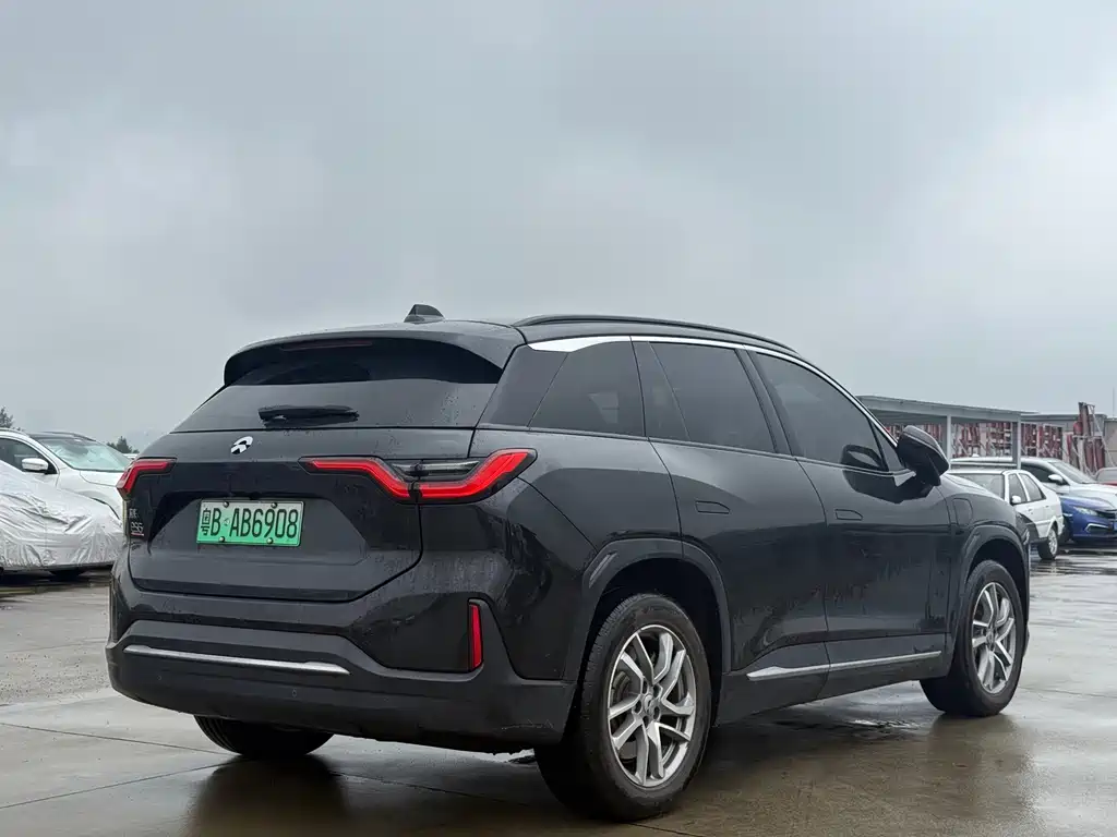 NIO ES6 — миниатюра 7