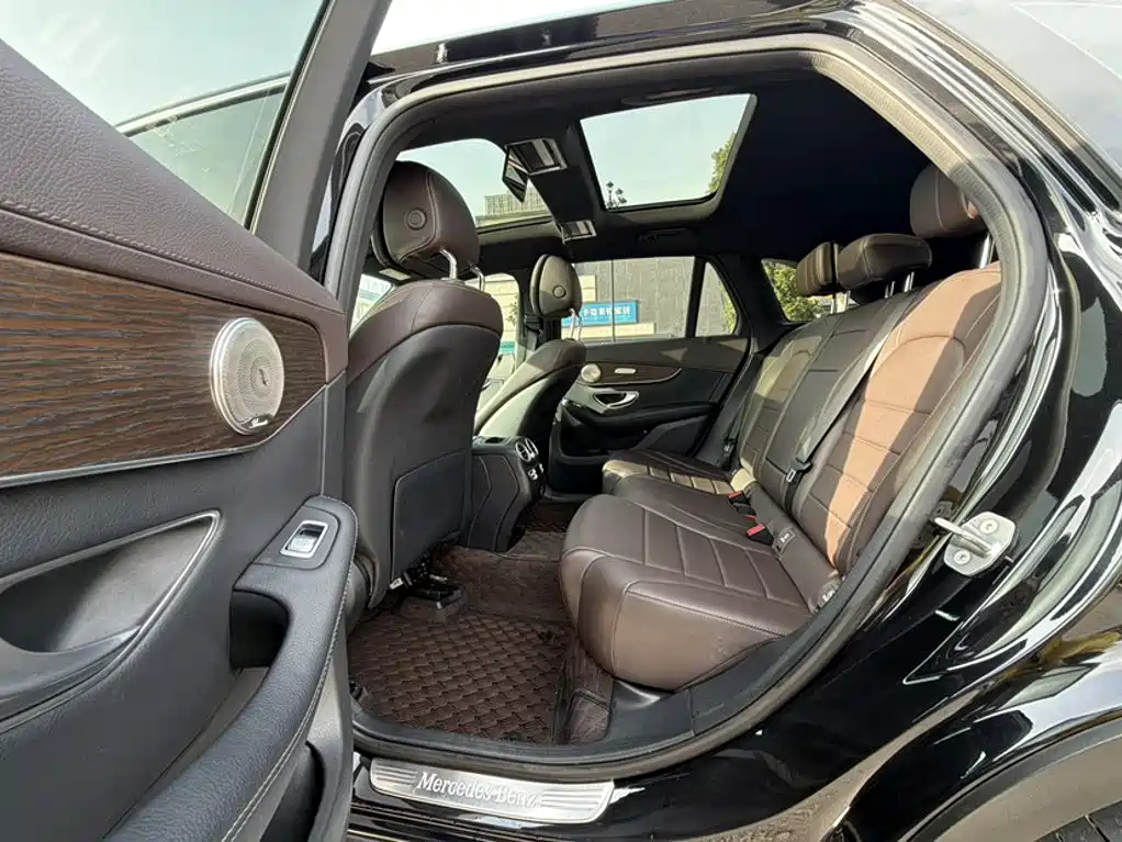 Mercedes-Benz GLC — миниатюра 14