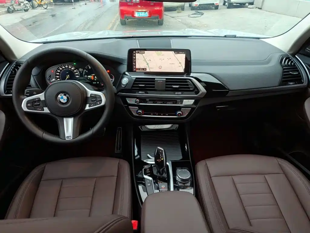 BMW X3 — миниатюра 8