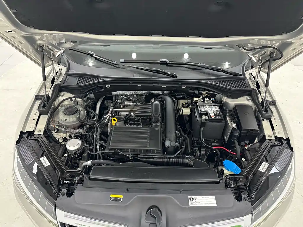 Skoda Superb — миниатюра 16