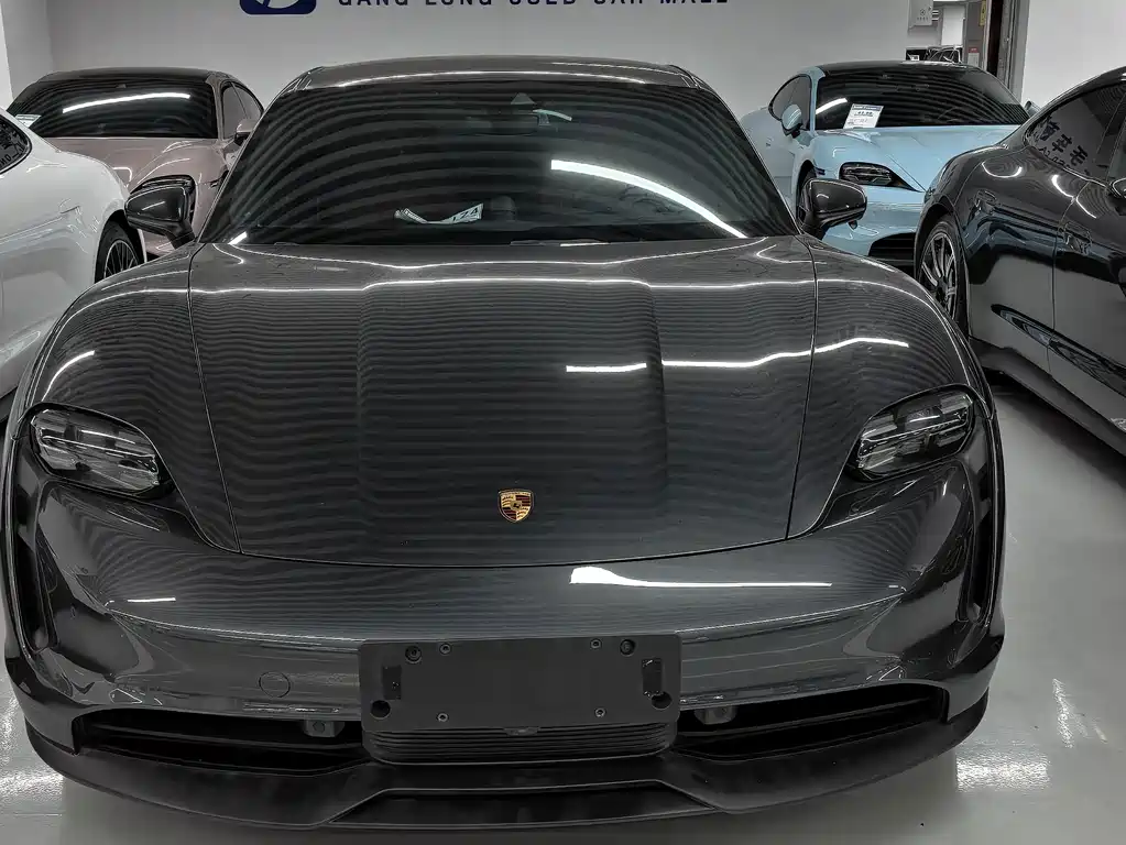 Porsche Taycan — миниатюра 2