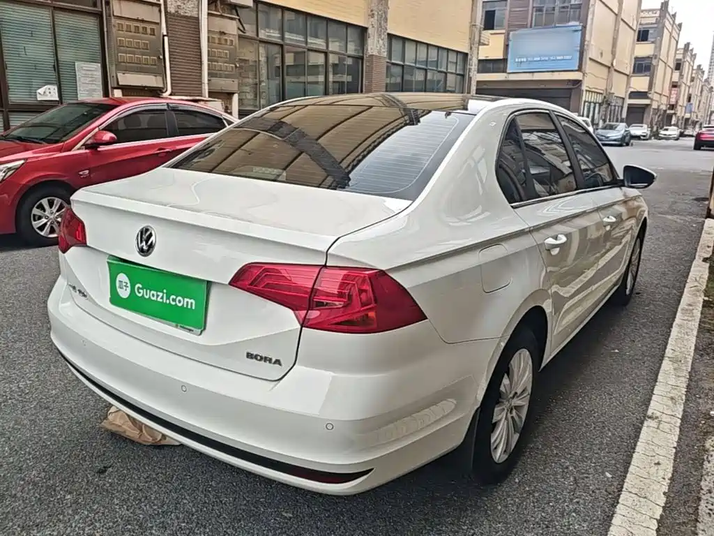 Volkswagen Bora — миниатюра 7