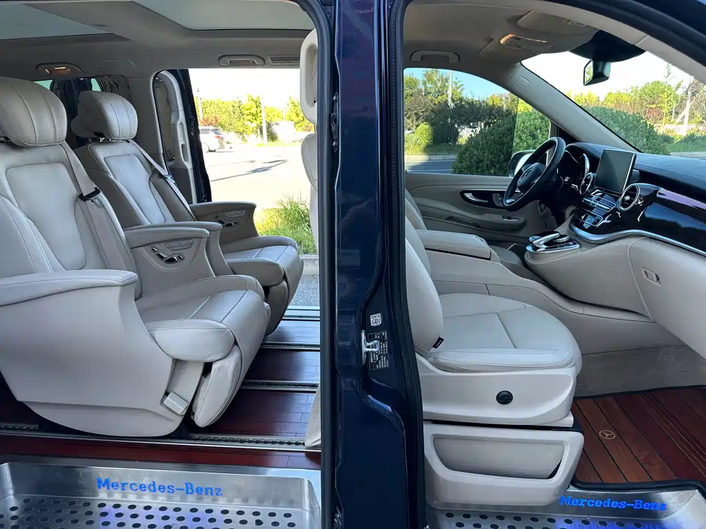Mercedes-Benz V-Class — миниатюра 9