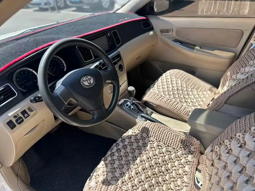 Toyota Corolla — миниатюра 8