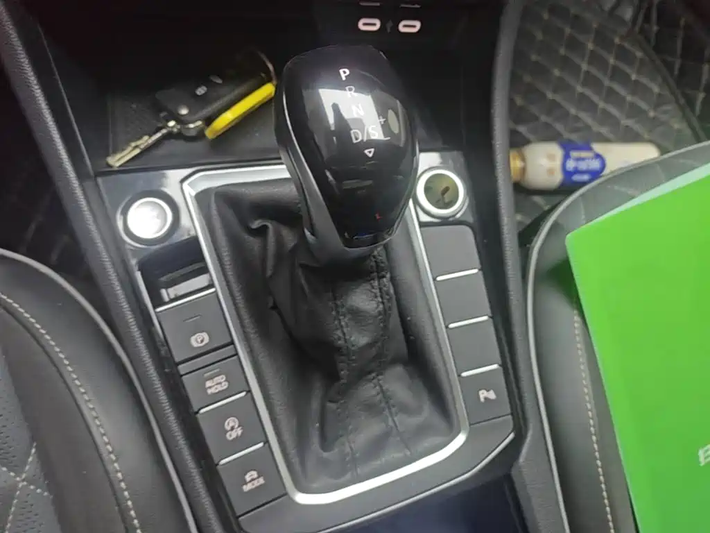 Volkswagen Sagitar — миниатюра 14