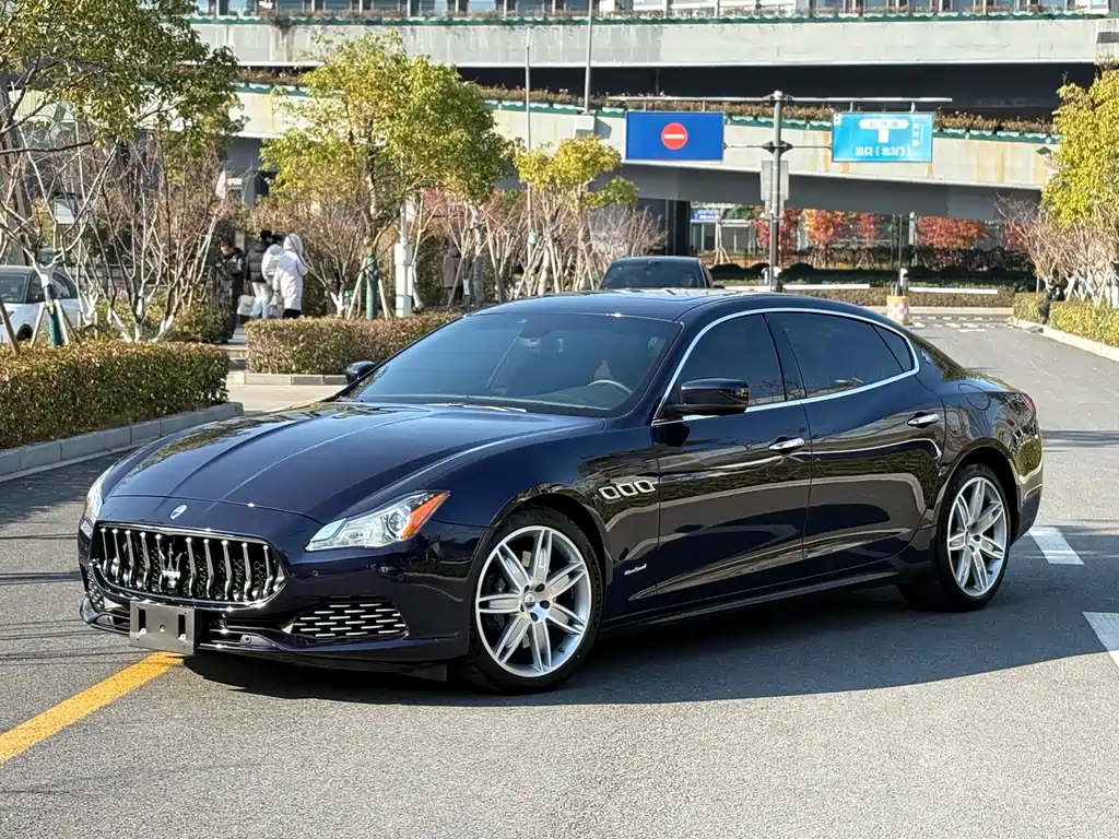 Maserati Quattroporte 2015