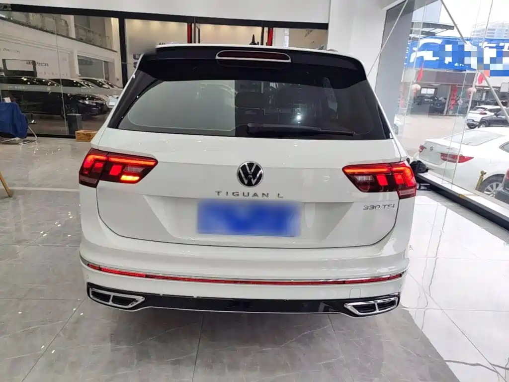 Volkswagen Tiguan L — миниатюра 6
