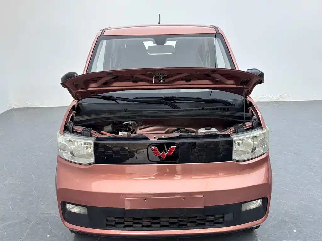 Wuling MINIEV — миниатюра 11