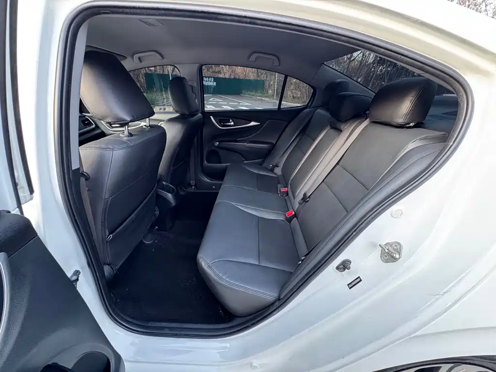 Honda Crider 2016 1.8L CVT Comfort