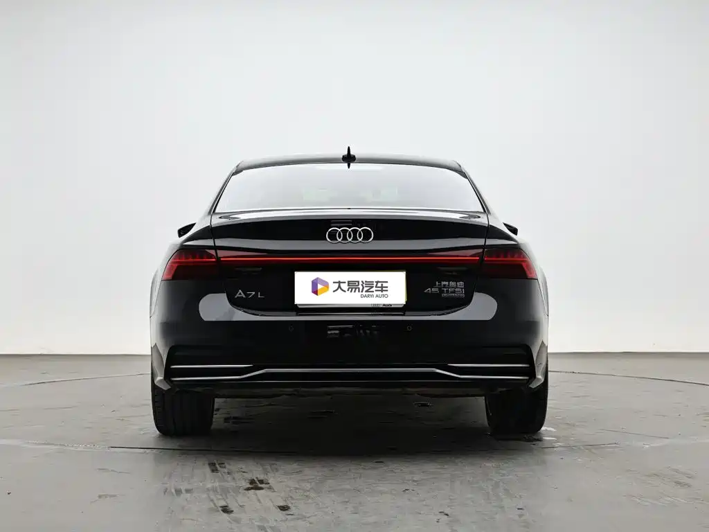 Audi A7L — миниатюра 4