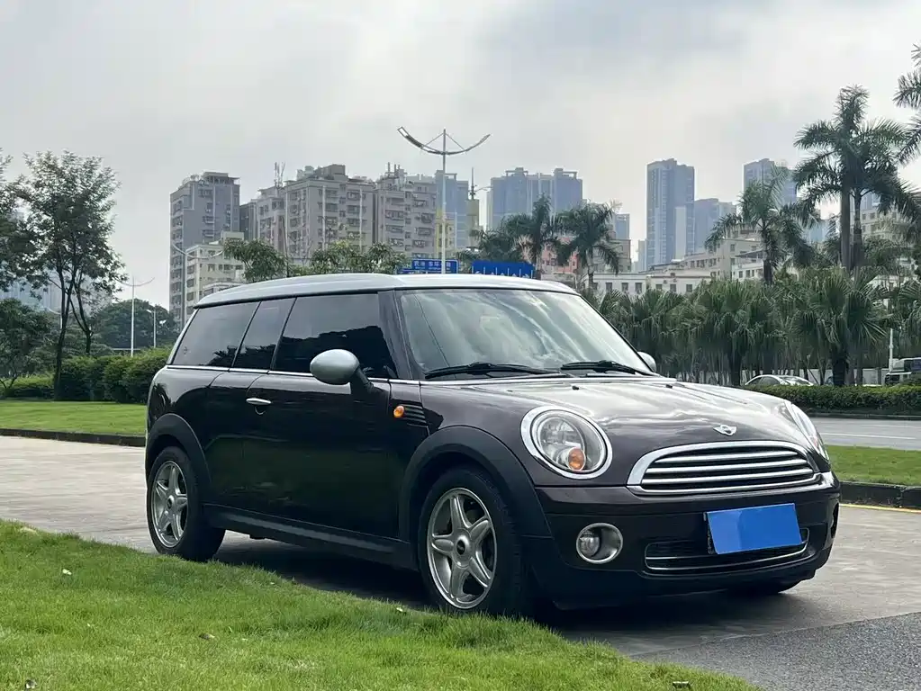 MINI Mini Clubman — миниатюра 3