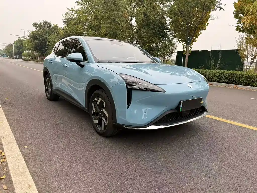 Baojun Yunhai — миниатюра 3