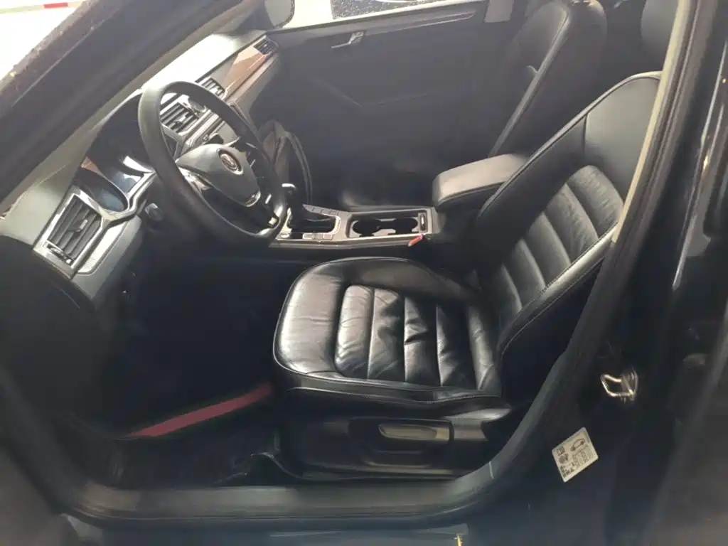 Volkswagen Passat — миниатюра 15