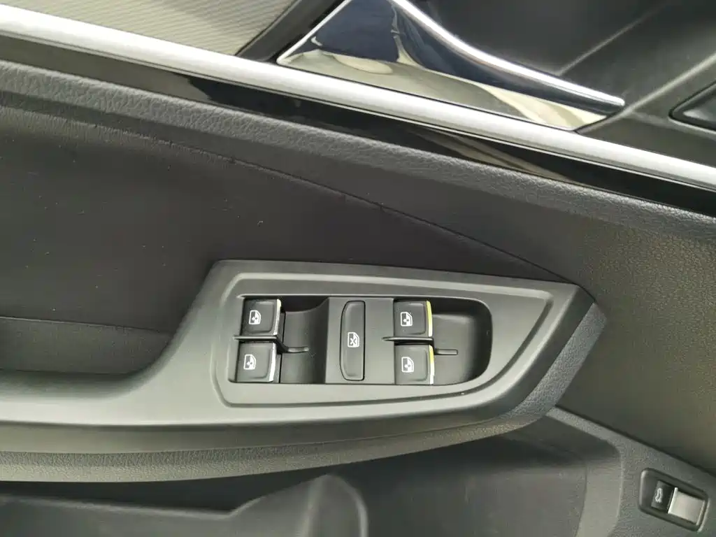 Volkswagen Bora — миниатюра 9