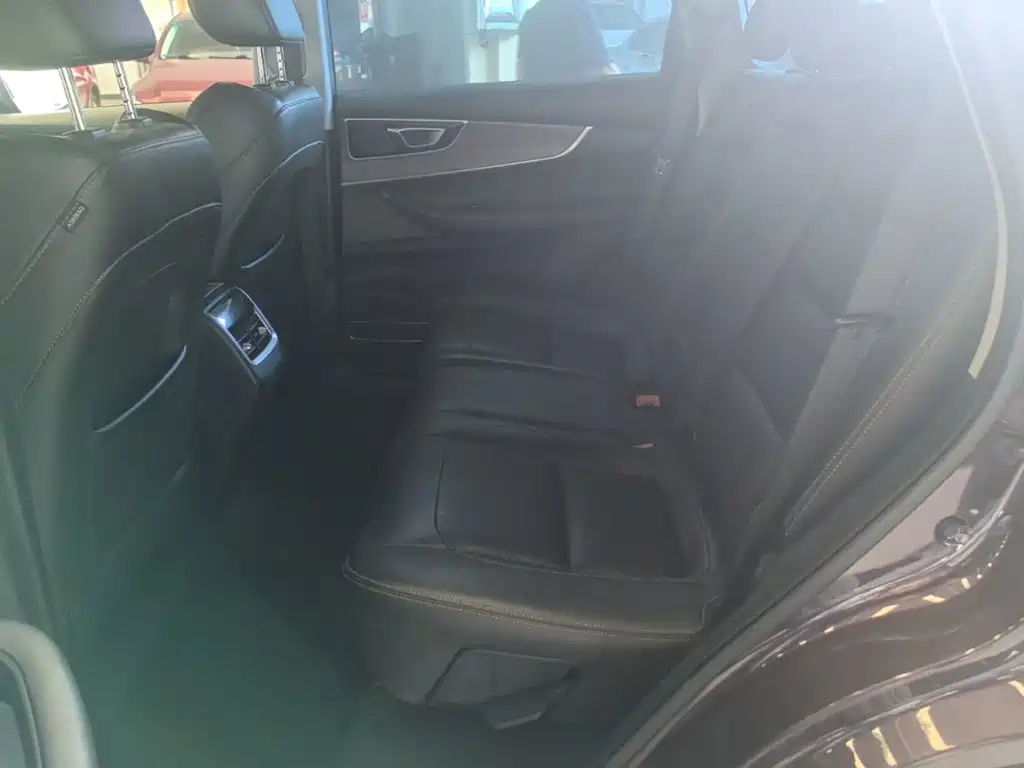 Chery Tiggo 8 — миниатюра 17