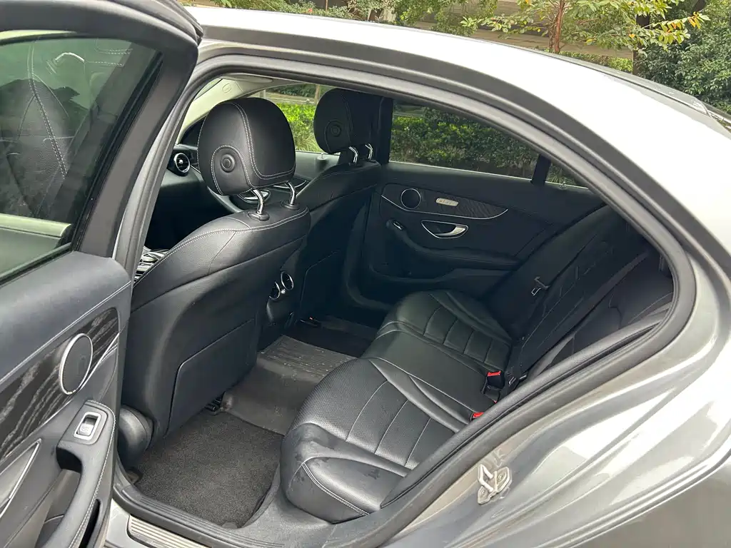 Mercedes-Benz C-Class — миниатюра 19