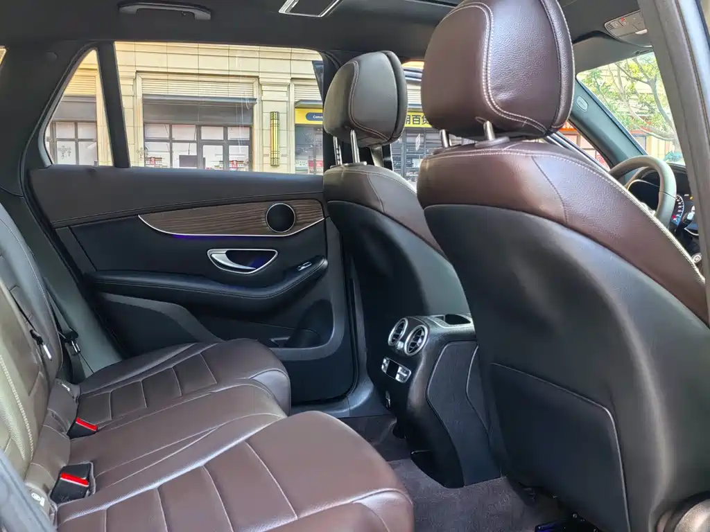 Mercedes-Benz GLC — миниатюра 8