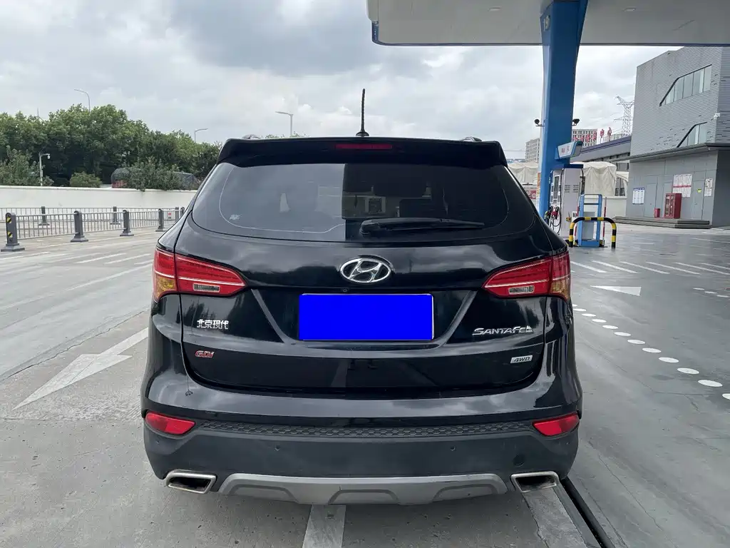 Hyundai Santa Fe — миниатюра 7