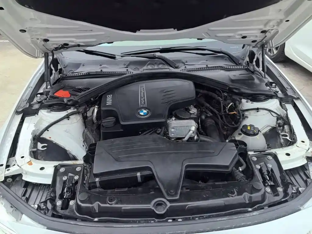 BMW 3 Series — миниатюра 20