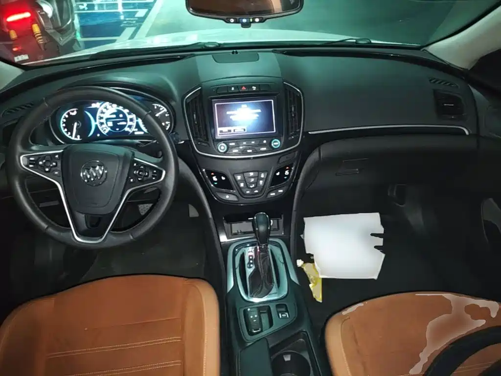Buick Regal — миниатюра 10
