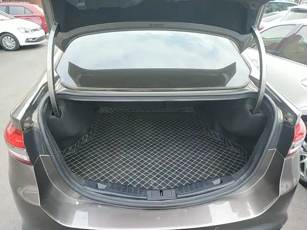 Ford Mondeo — миниатюра 19