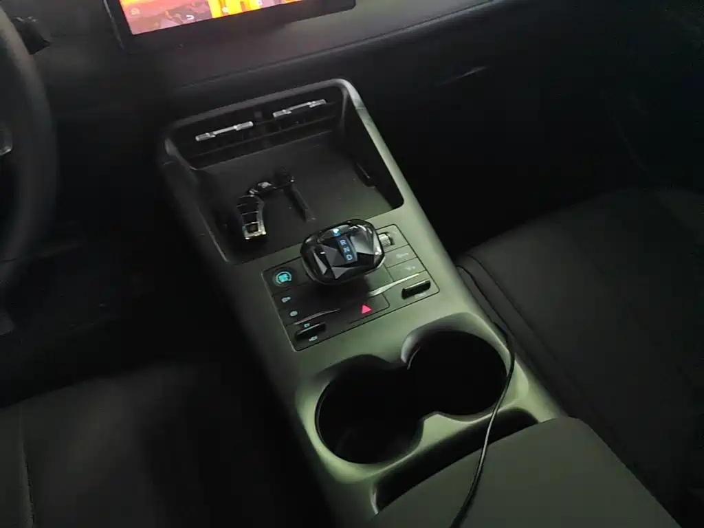 BYD Qin PLUS — миниатюра 14