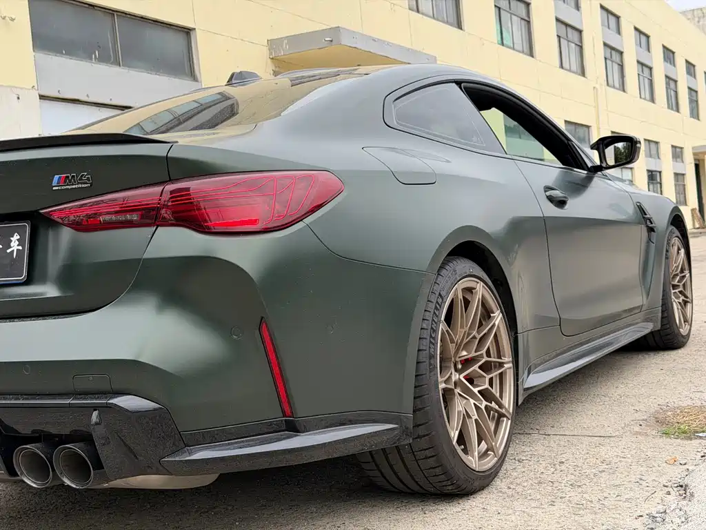 BMW M4 — миниатюра 16