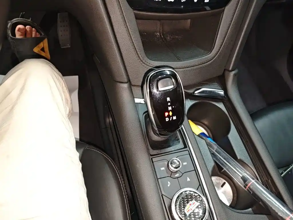 Cadillac XT5 — миниатюра 14