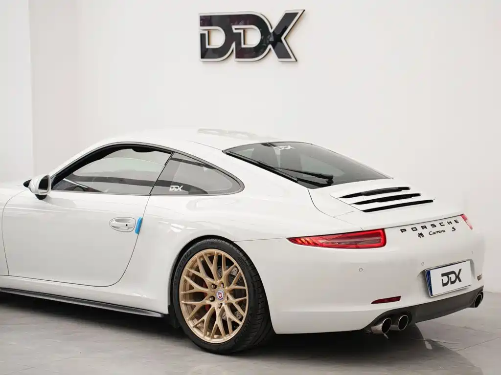 Porsche 911 — миниатюра 8