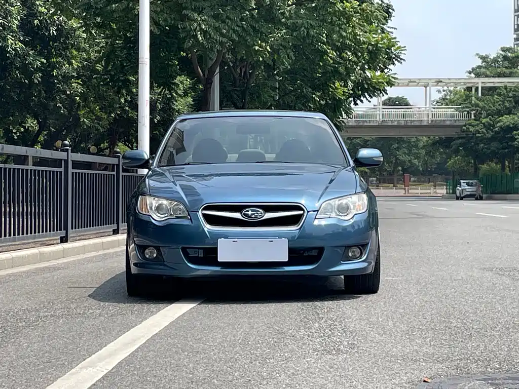 Subaru Legacy — миниатюра 2