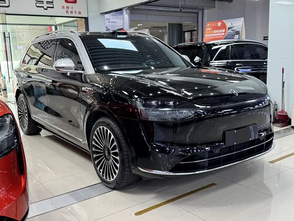 AITO AITO M9 — миниатюра 2