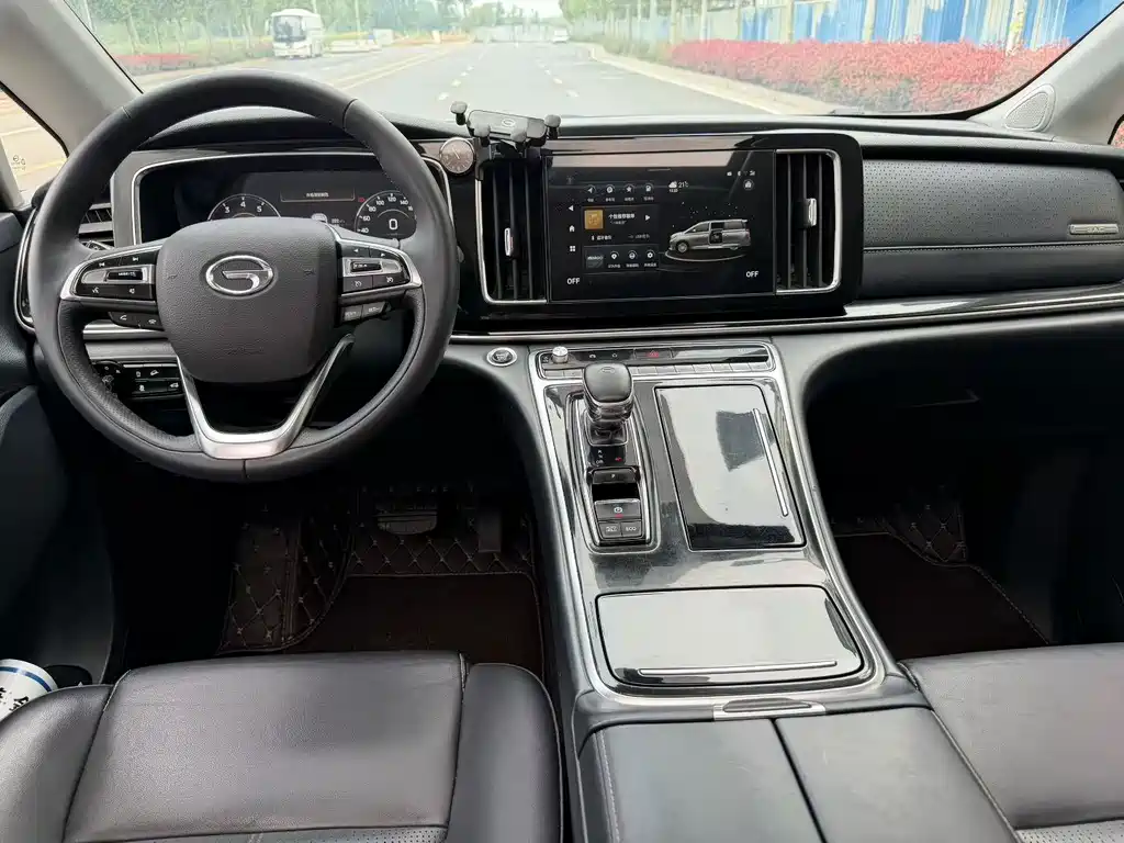 GAC Motor Trumpchi M8 — миниатюра 4