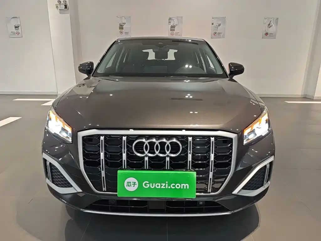 Audi Q2L — миниатюра 3
