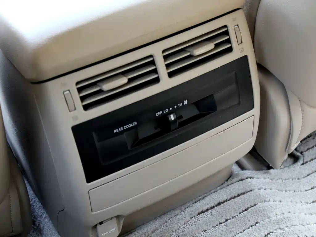 Toyota Land Cruiser — миниатюра 13