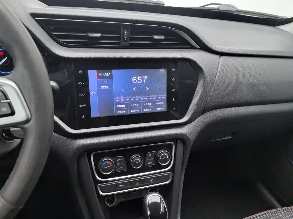 Chery Tiggo 3 — миниатюра 12
