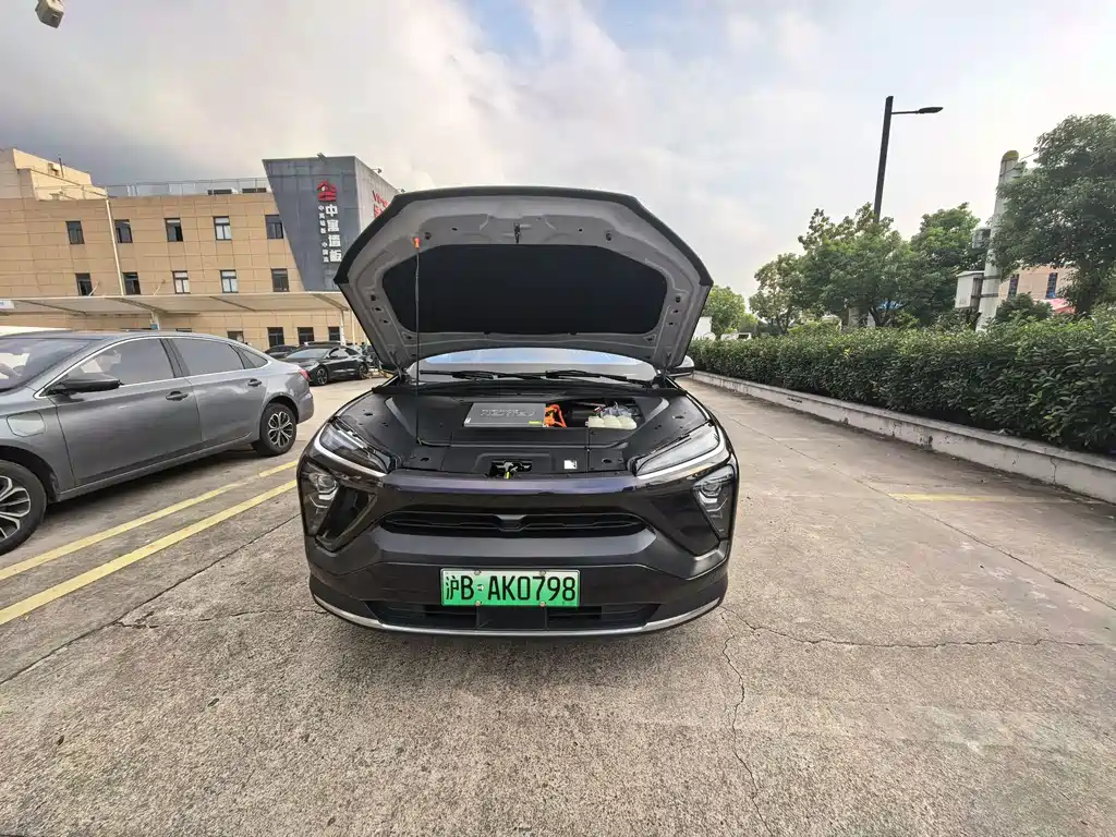 NIO EC6 — миниатюра 17