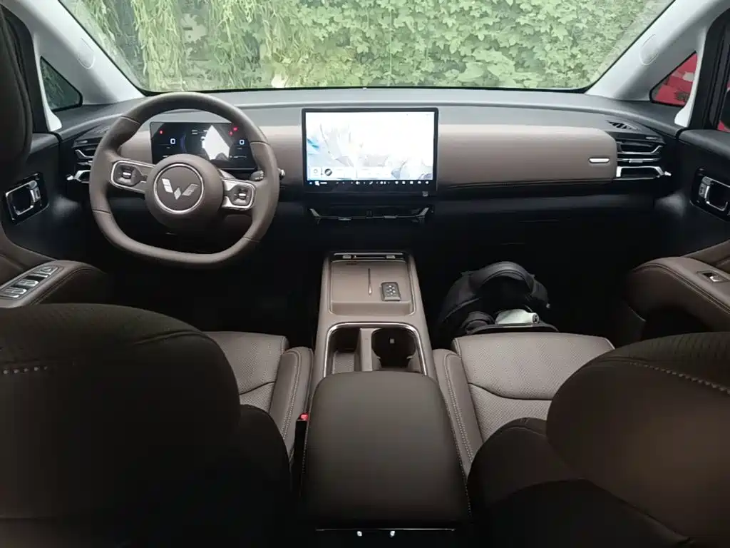 Wuling Xingguang 730 New Energy — миниатюра 10