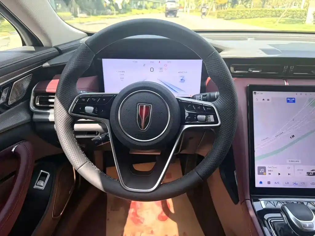 Hongqi Hongqi H5 — миниатюра 7