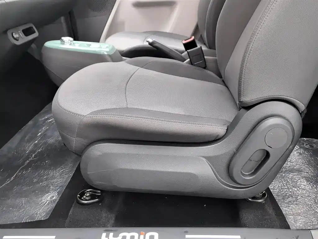 CHANGAN CHANGAN LUMIN