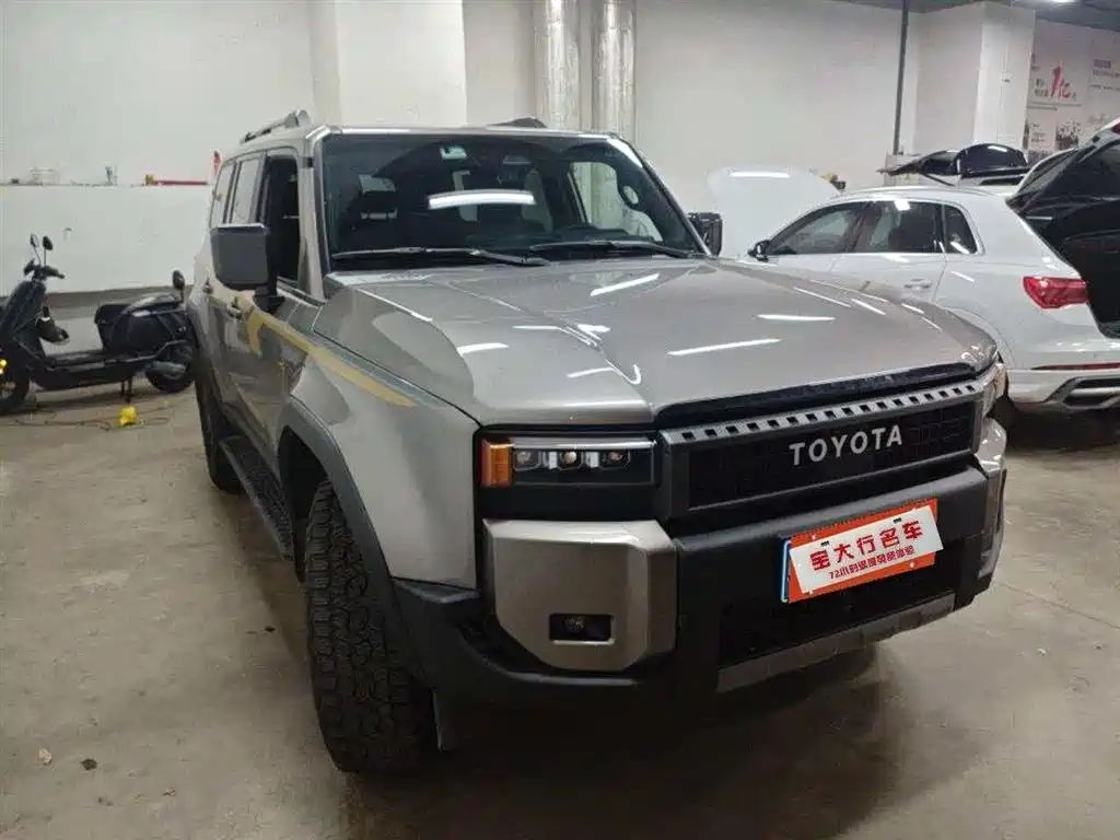 Toyota Prado 2024