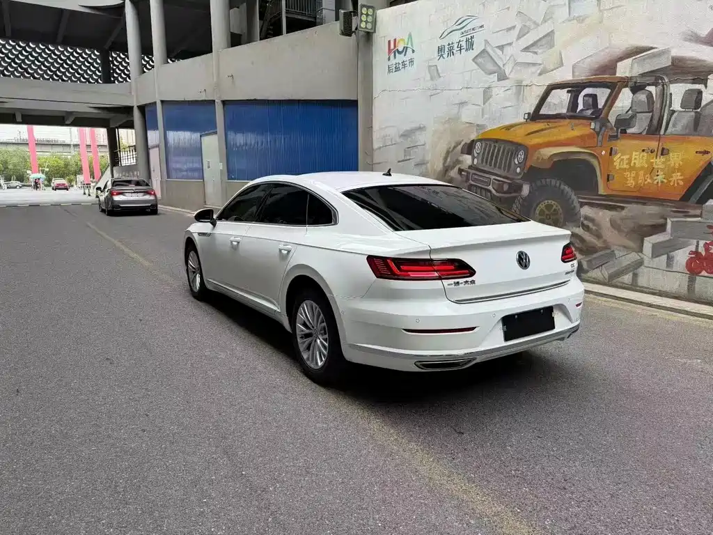 Volkswagen CC — миниатюра 4