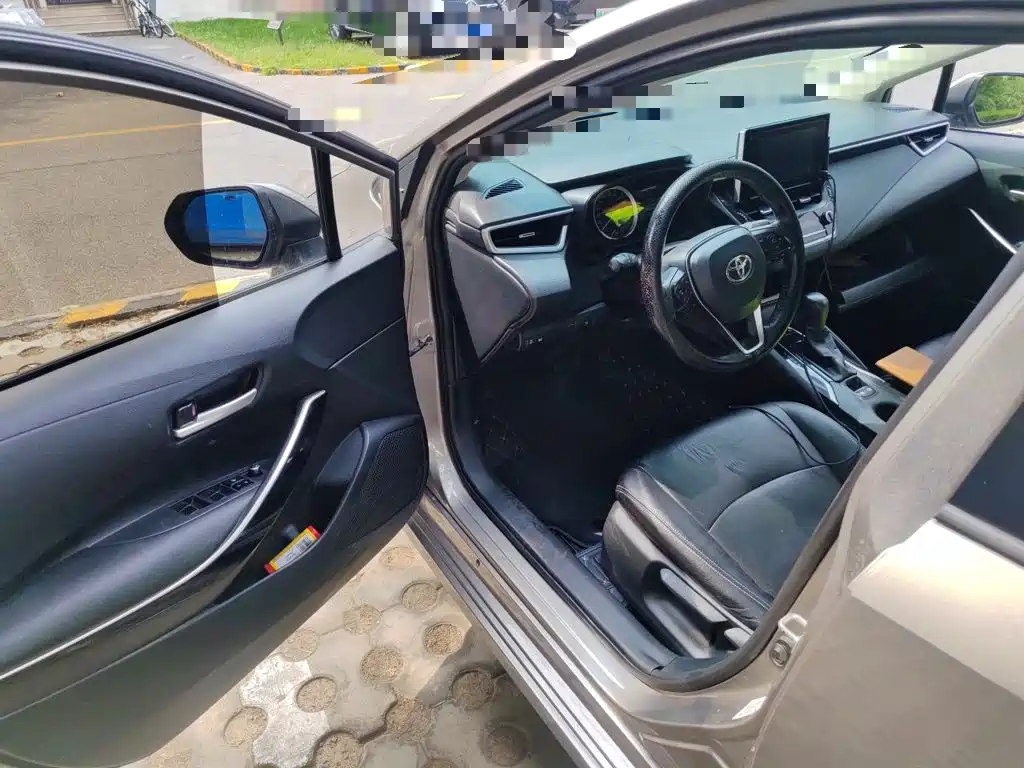 Toyota Corolla — миниатюра 12
