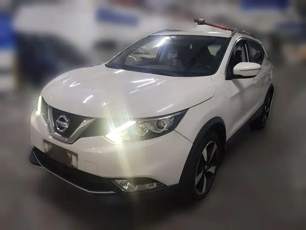 Nissan Qashqai — миниатюра 3