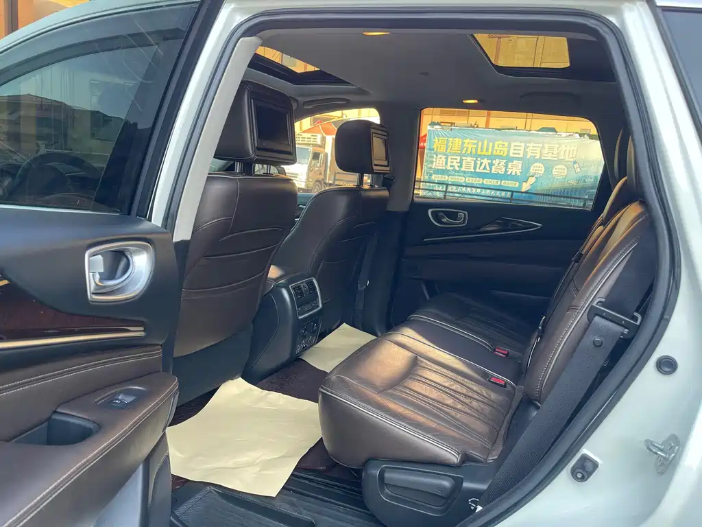 Infiniti QX60 (Import) — миниатюра 10