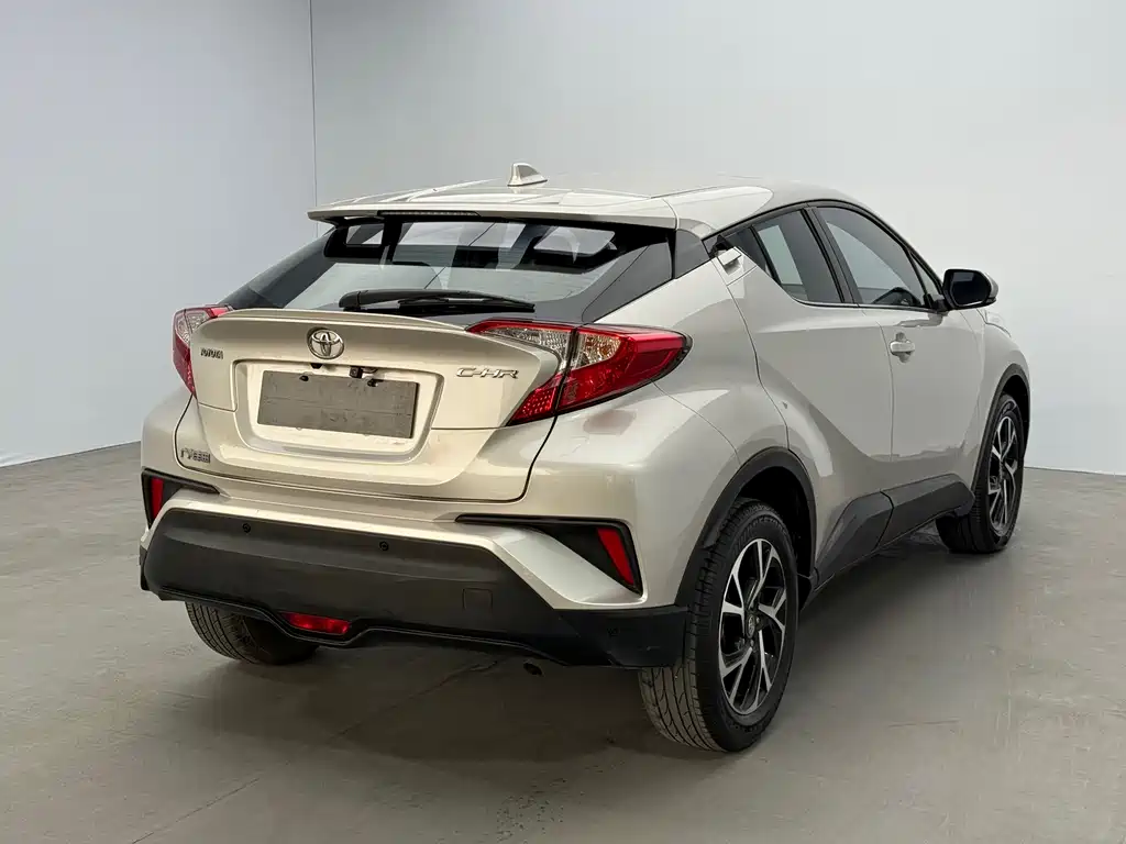 TOYOTA C HR