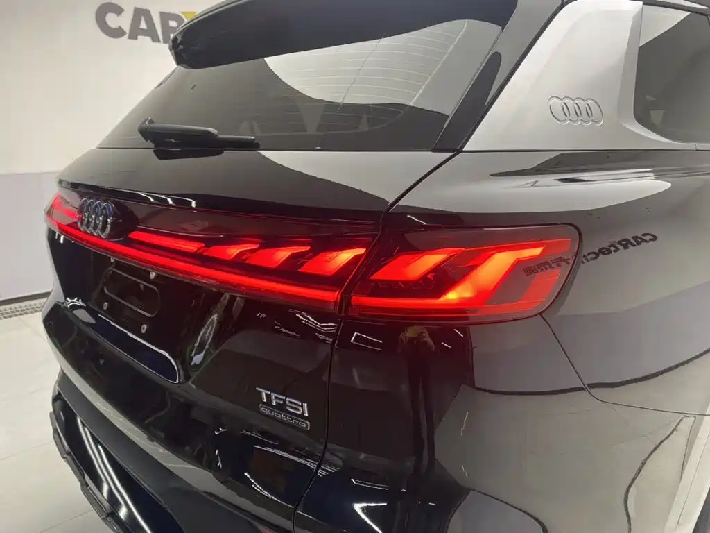 Audi Q6 — миниатюра 10