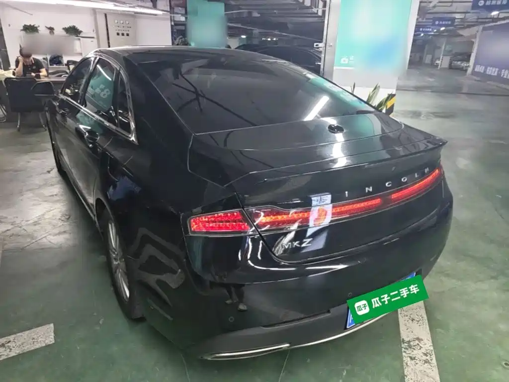Lincoln MKZ — миниатюра 5