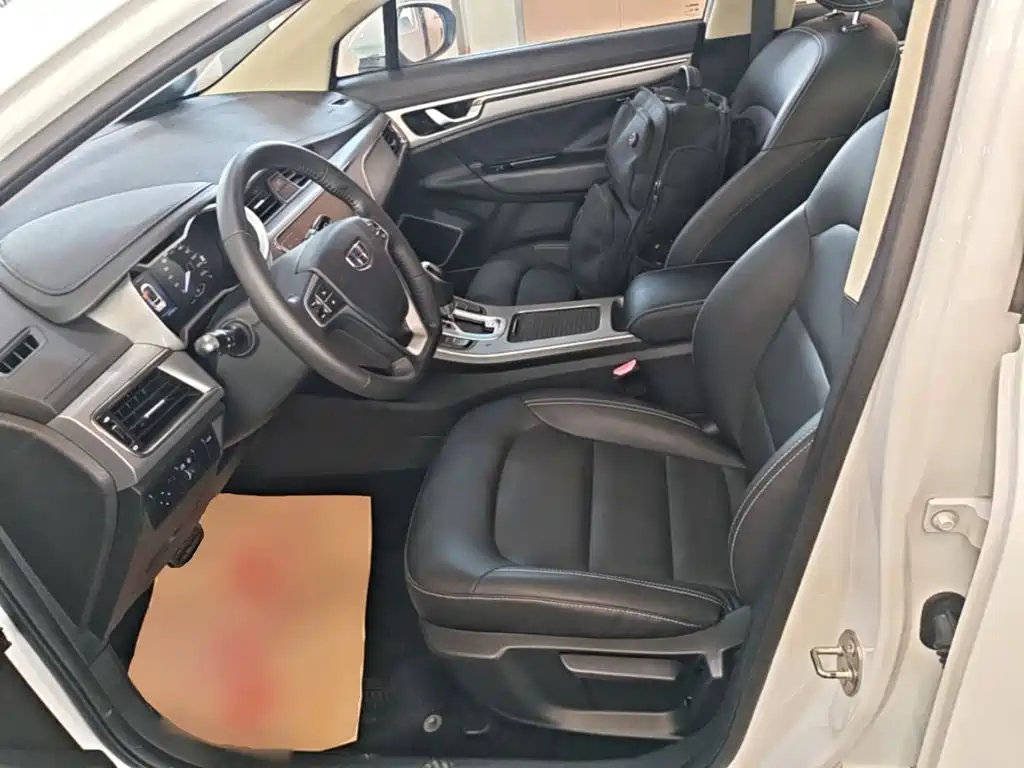 Geely Emgrand GS — миниатюра 15