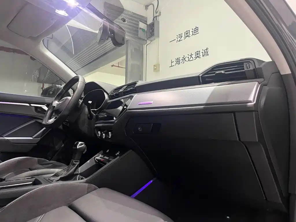 Audi Q3 Sportback — миниатюра 14