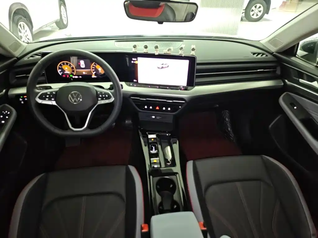 Volkswagen Lamando — миниатюра 10